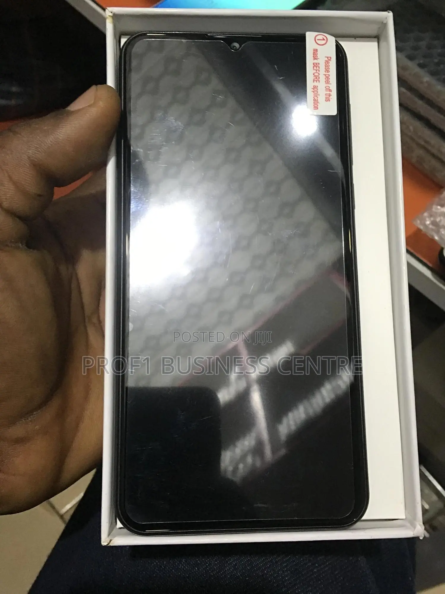 New Mobile Phone 64 GB Black