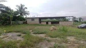 Commercial Property Adjacent Swedru Secondary School for Rent