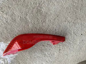 Honda Crv 2017- 2022 Back Bumper Reflector