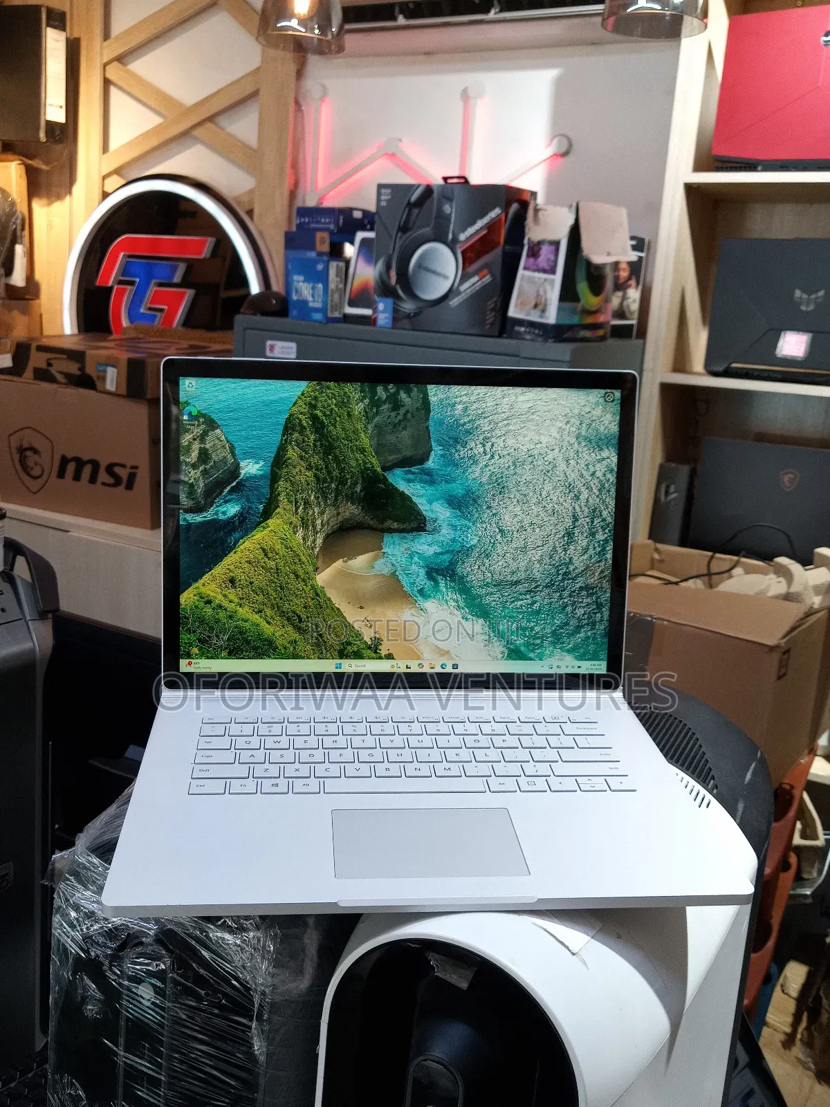 Laptop Microsoft Surface Book 2 16GB Intel Core I7 SSD 256GB