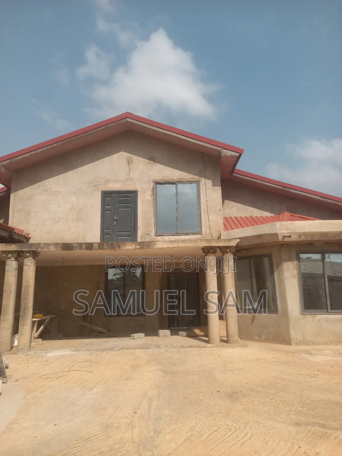 5bdrm House in Tema Golf City for sale