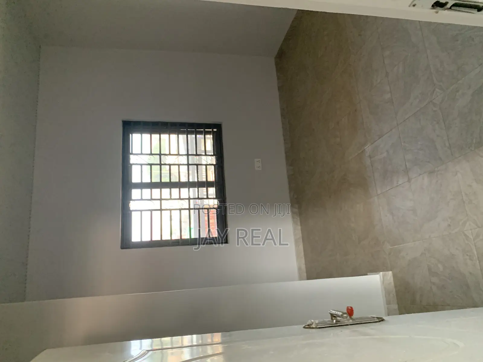 3bdrm Apartment in Jay Real Estate, Awutu Senya East Municipal for rent