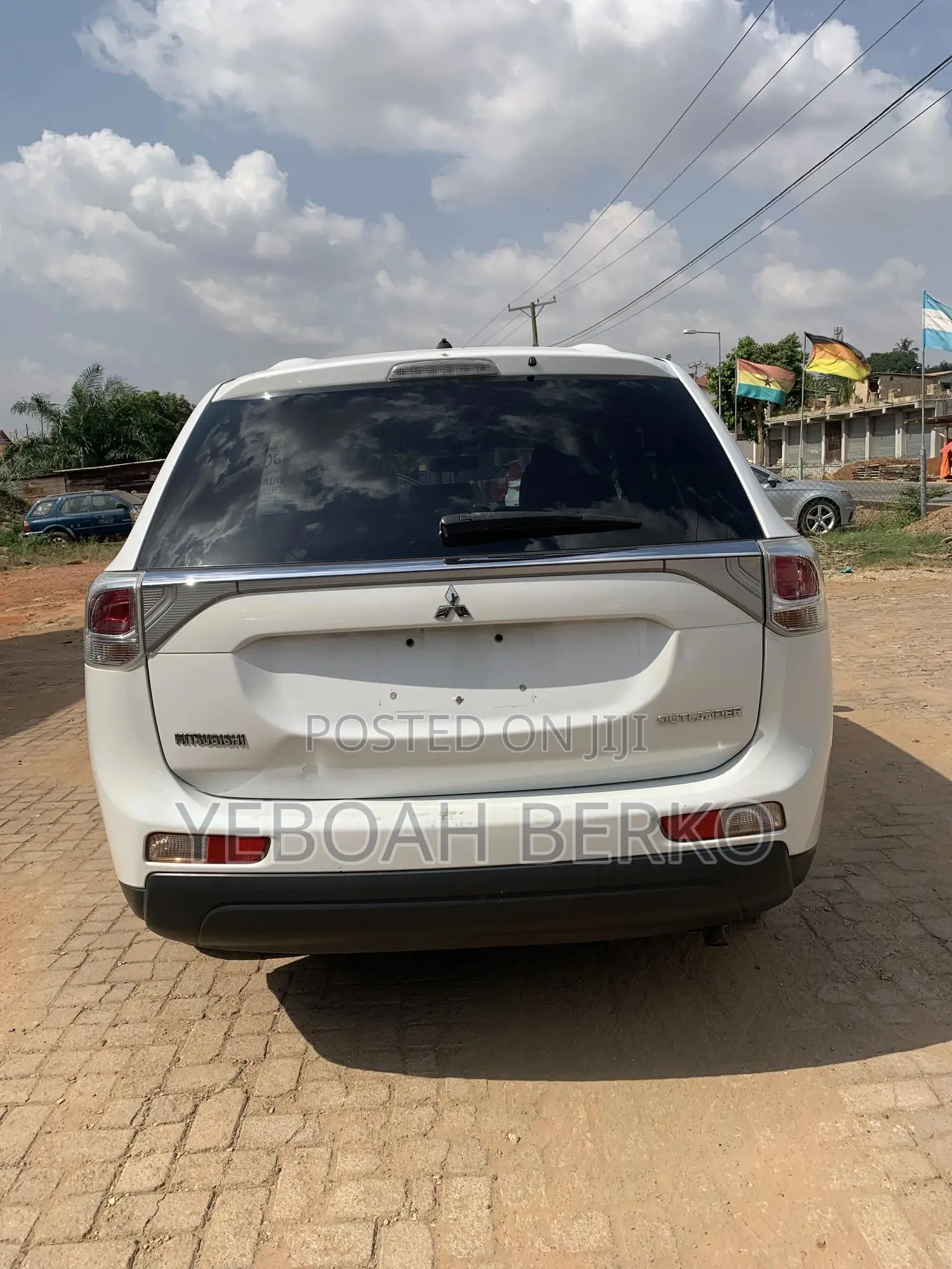 Mitsubishi Outlander 2014 White