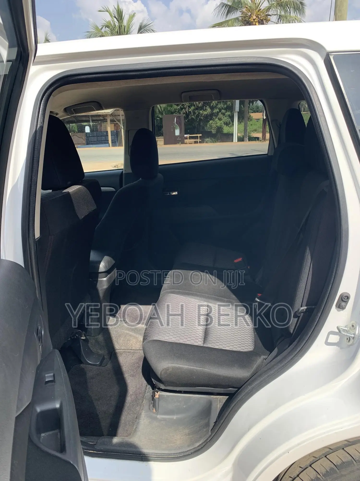 Mitsubishi Outlander 2014 White