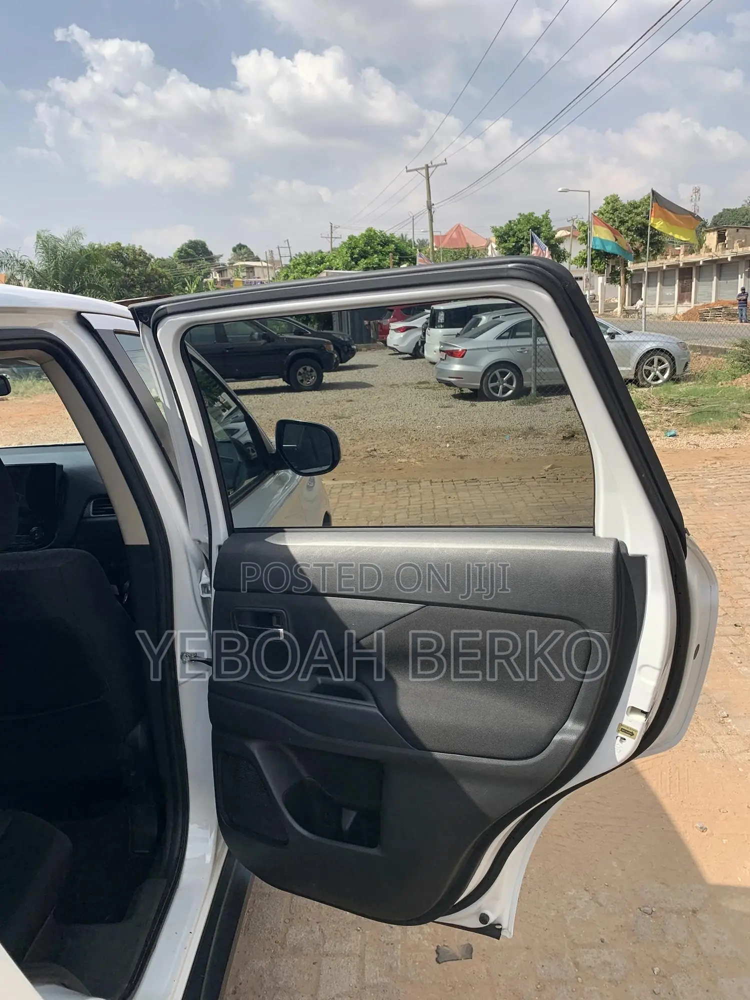 Mitsubishi Outlander 2014 White