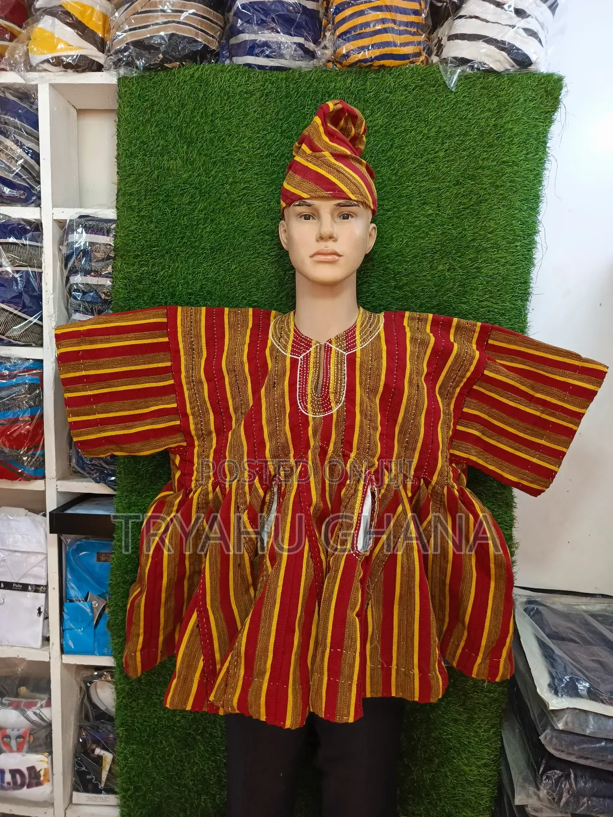 Handwoven Batakari Smocks – Symbol Of Ghanaian Heritage