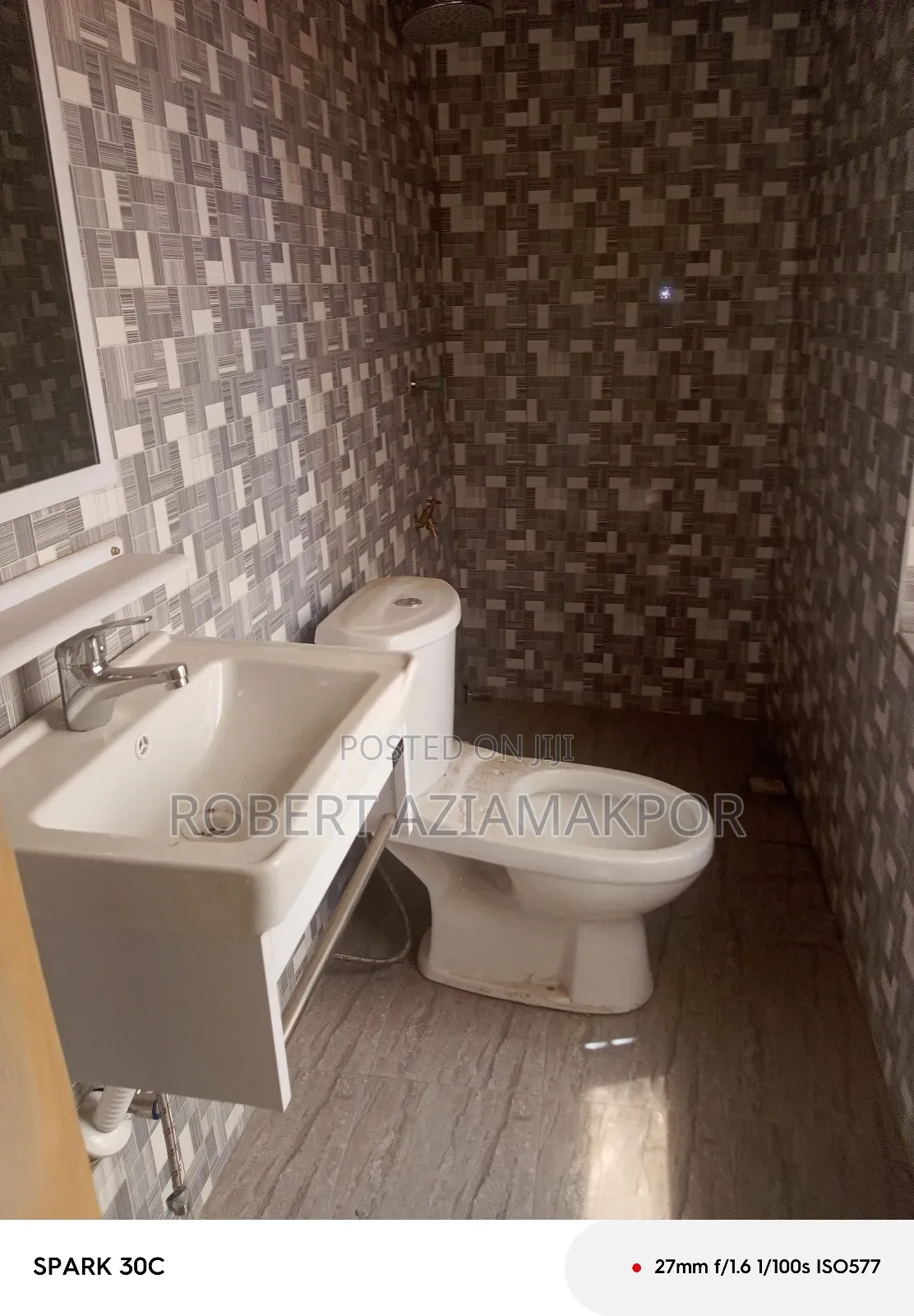 2bdrm Apartment in Ultimate Estate, Achimota for rent