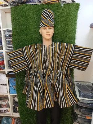 Quality African Smocks – Handmade Traditional Wear For Men