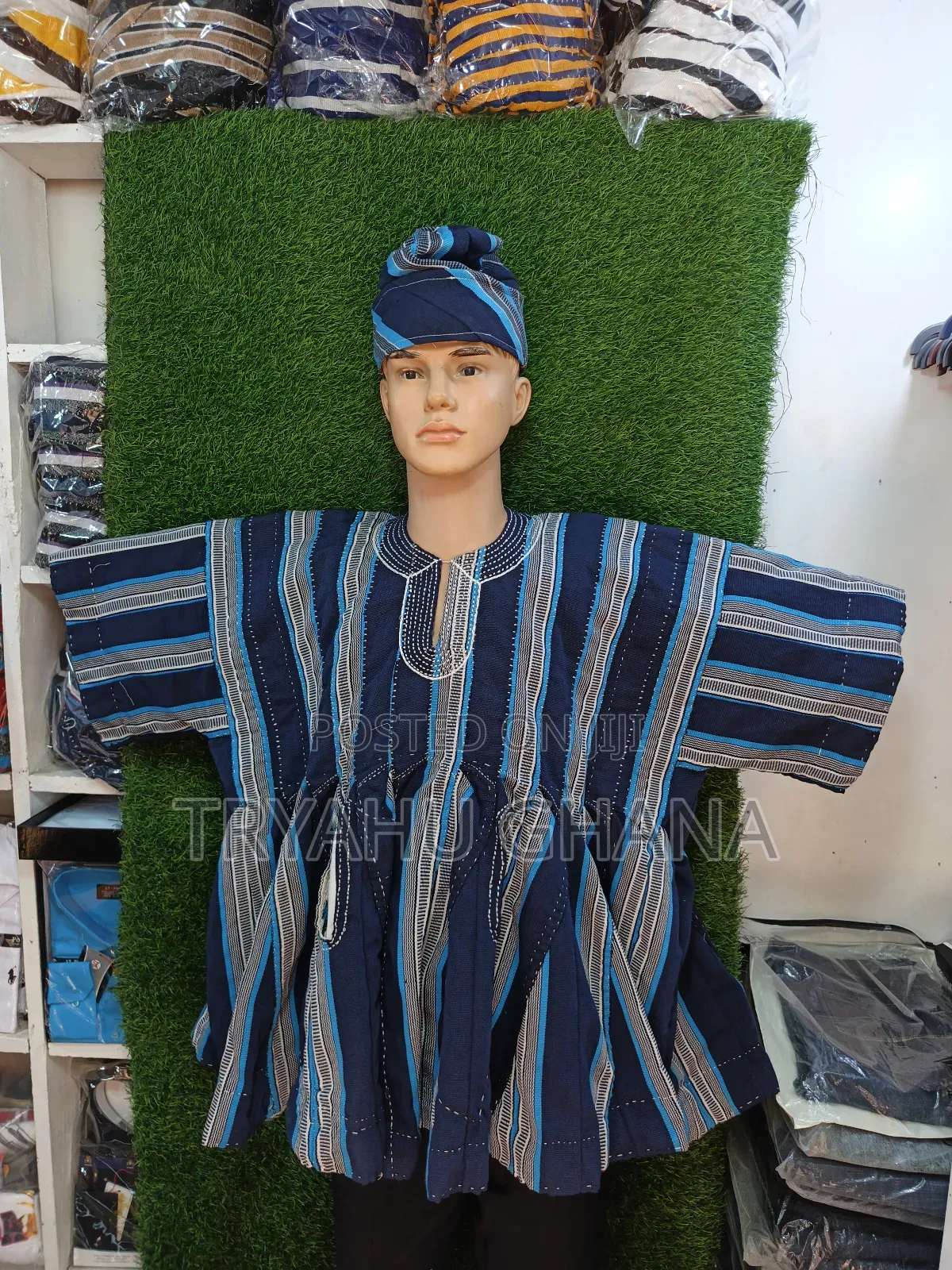 Quality Handwoven Smocks – Perfect For Ceremonies & Special Occasions