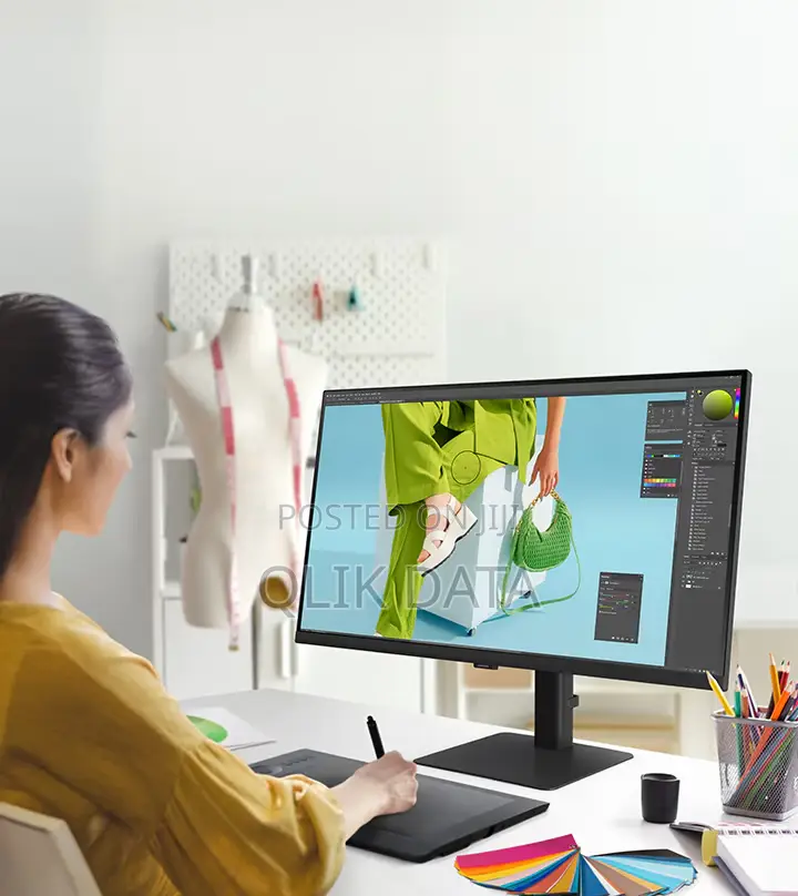 Samsung 32” Viewfinity S7 Series Uhd Monitor With Hdr10, Eye Care