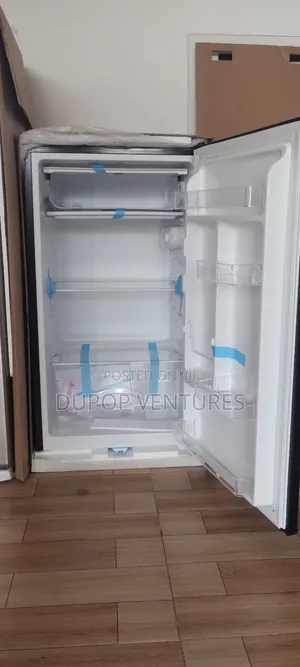 Table Top Fridge 90 LTRS