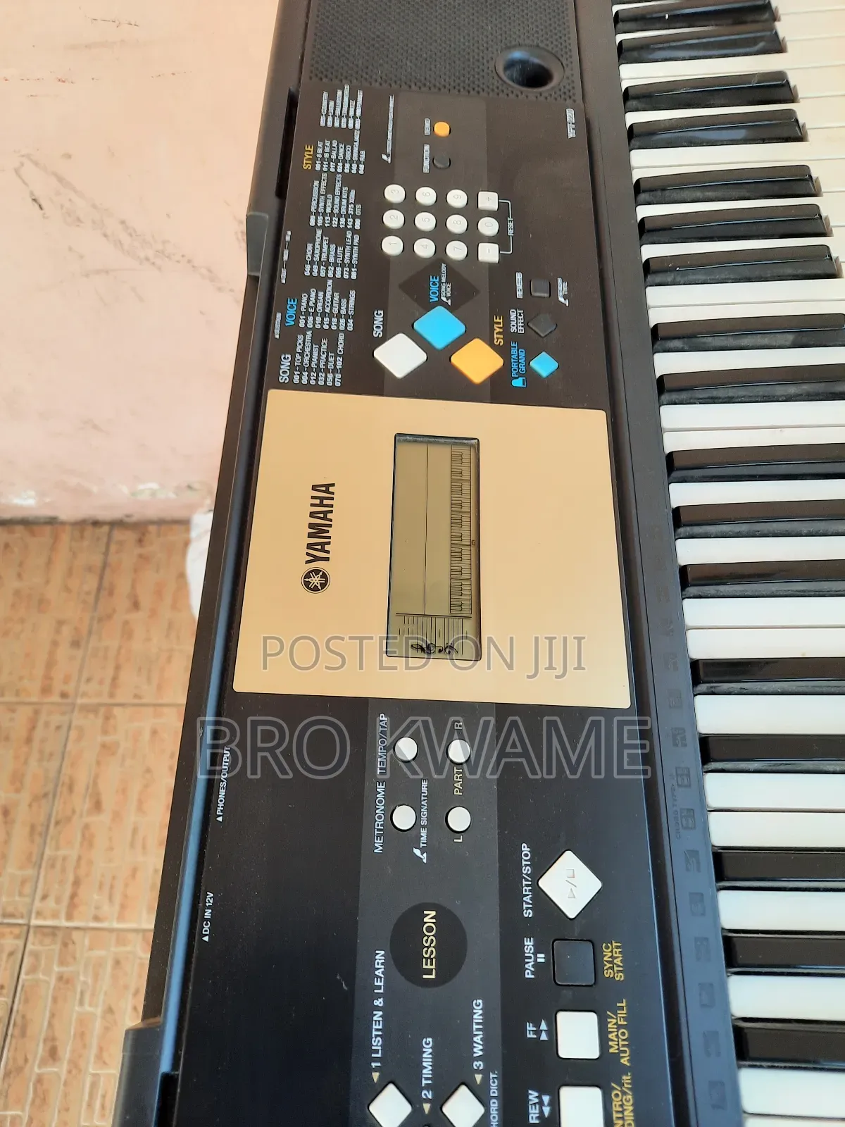 Fairly Used Yamaha Keyboard Ypt220