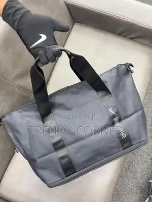 Nike Duffel / Gym Tote Bag