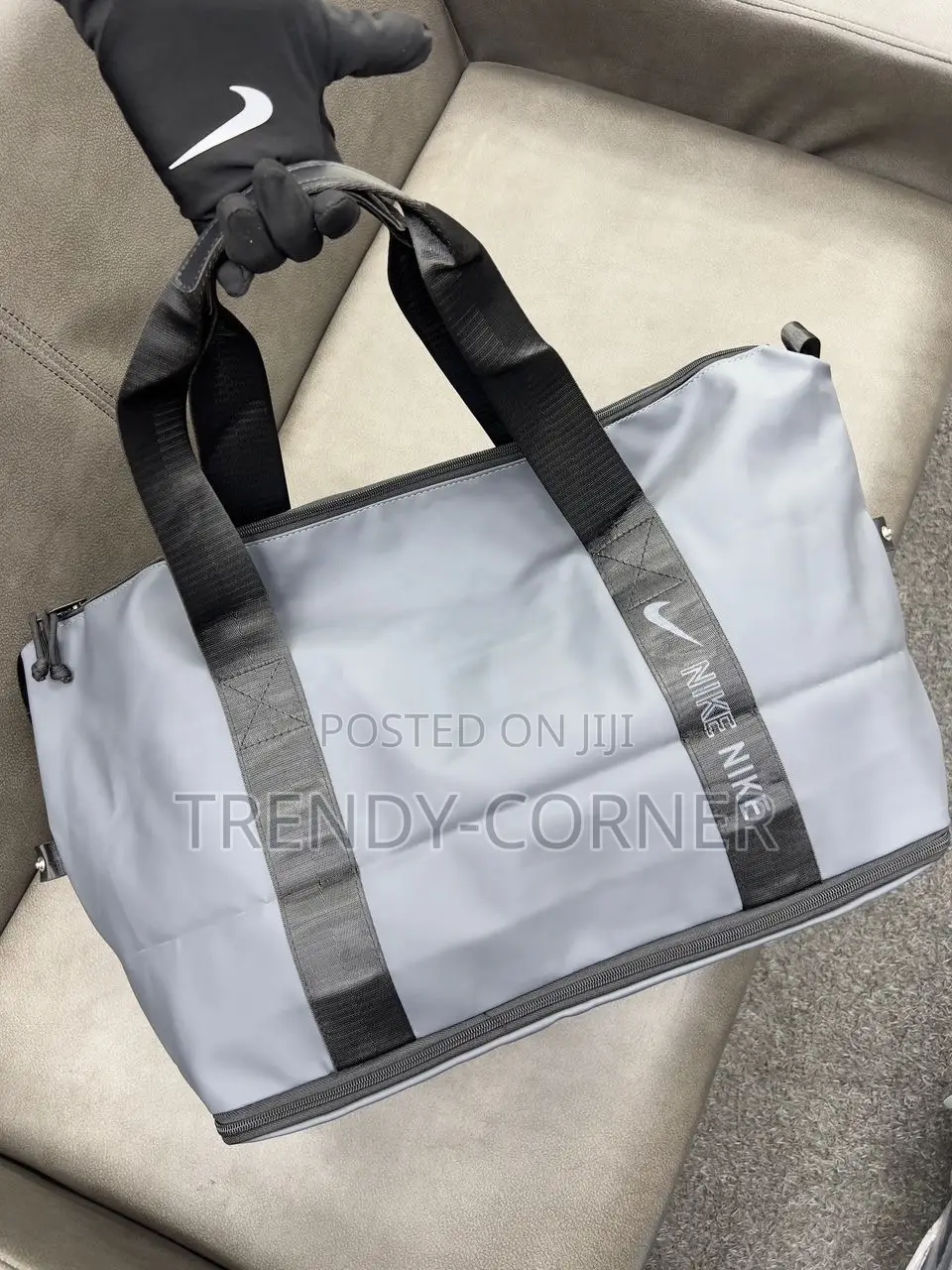 Nike Duffel / Gym Tote Bag