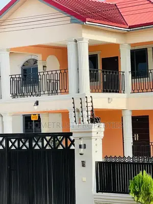 6bdrm House in Hometrust Properties, Ablekuma for sale