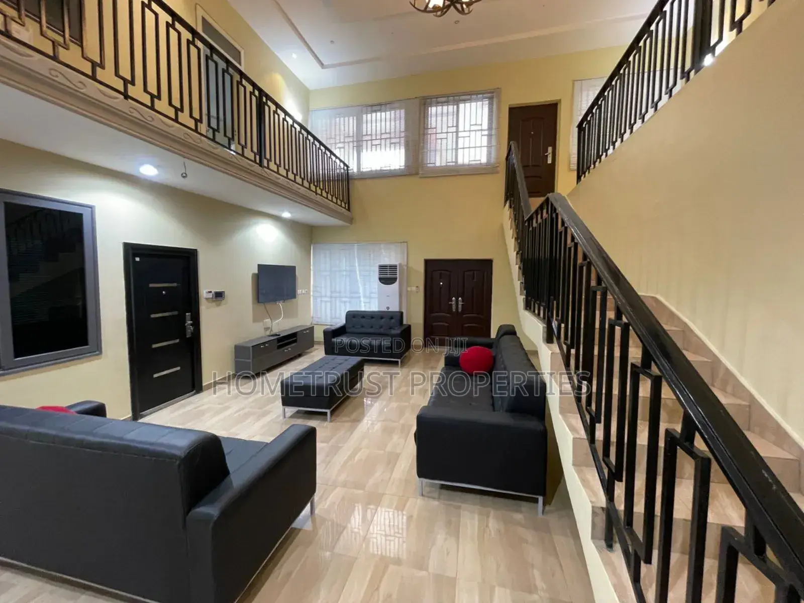 6bdrm House in Hometrust Properties, Ablekuma for sale