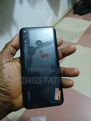 New Honor 8C 64 GB Black