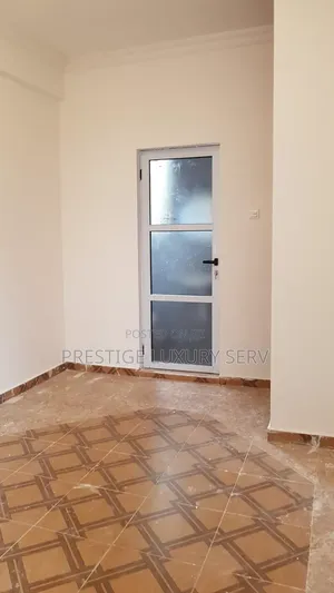 Mini Flat in Ola Balm for rent