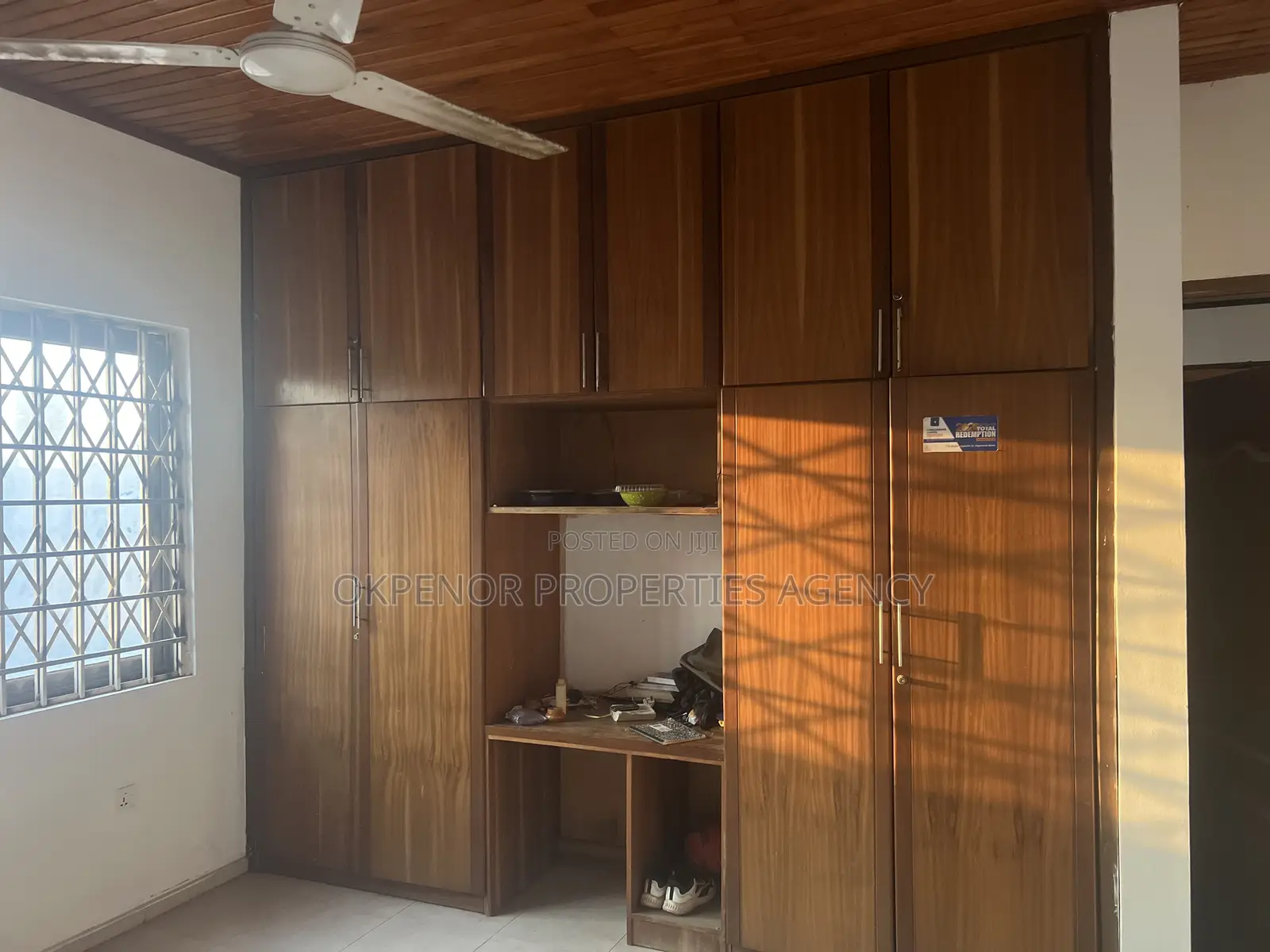 4bdrm House in Tema Community25 for sale