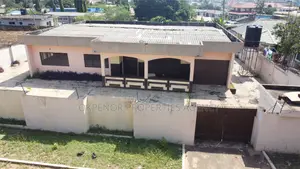 5bdrm House in Accra for sale