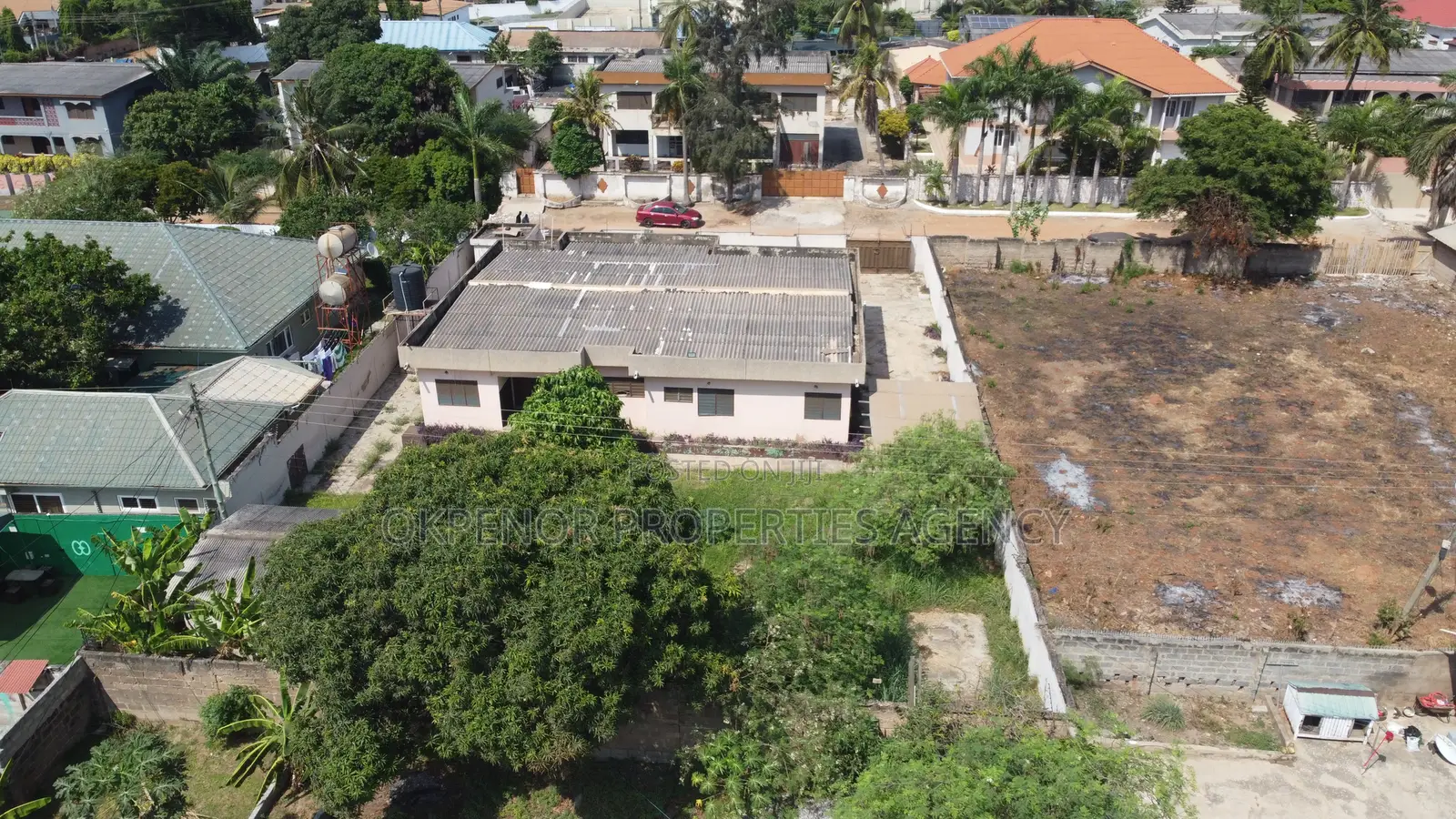 5bdrm House in Accra for sale