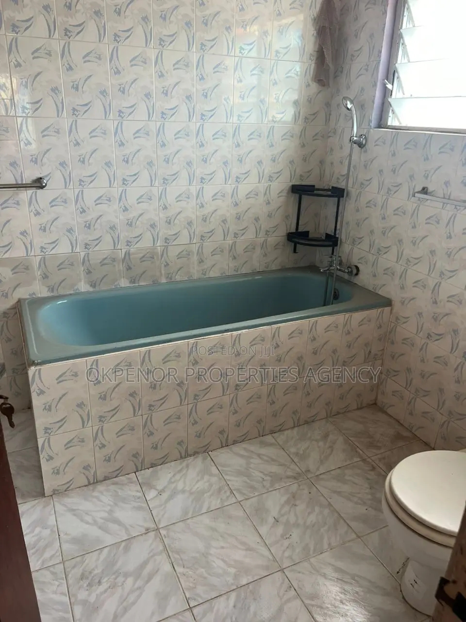 5bdrm House in Accra for sale