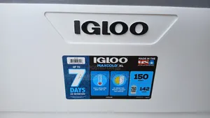 Igloo Maxcold 150 Qt Ice Chest, 142l