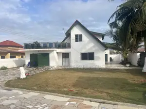 4bdrm House in Nungua Beach, Accra Metropolitan for sale