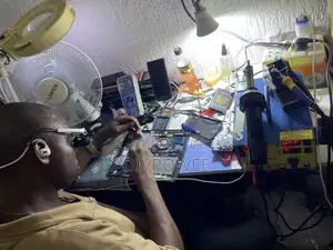 Phones and Laptops Repair Expert