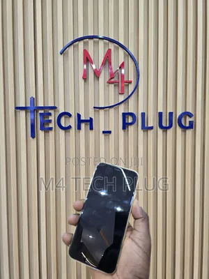 Apple iPhone XR 64 GB Red