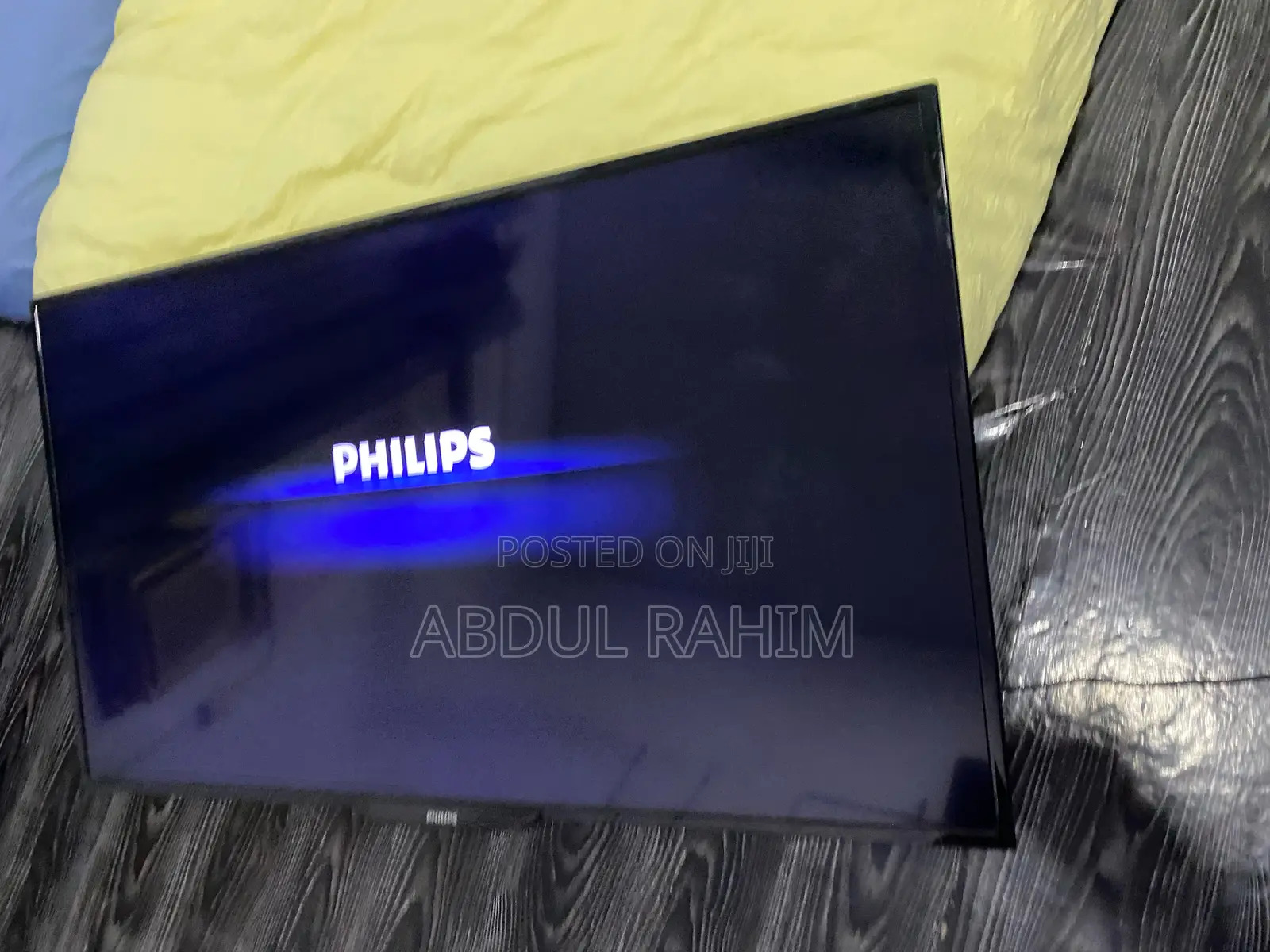 40 Inches Smart Philips Tv