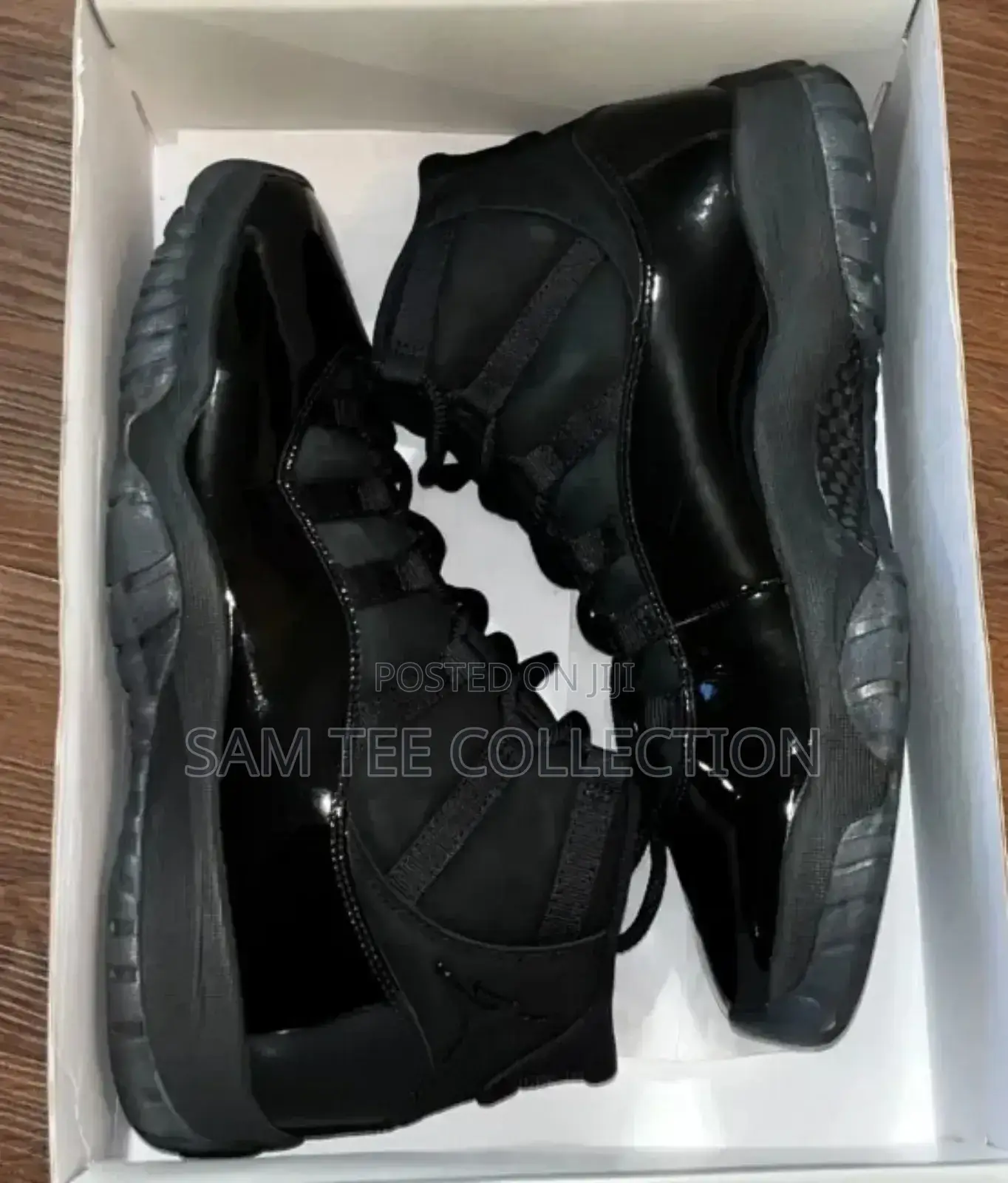 Air Jordan 11 Cool Black and Grey Available High -Quality