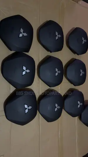 Outlander 2020 Airbag Cover
