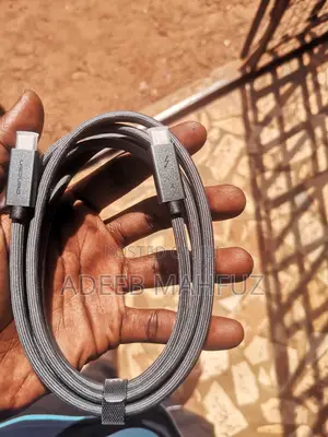 Ugourd Thunderbolt 4 2meters Cables