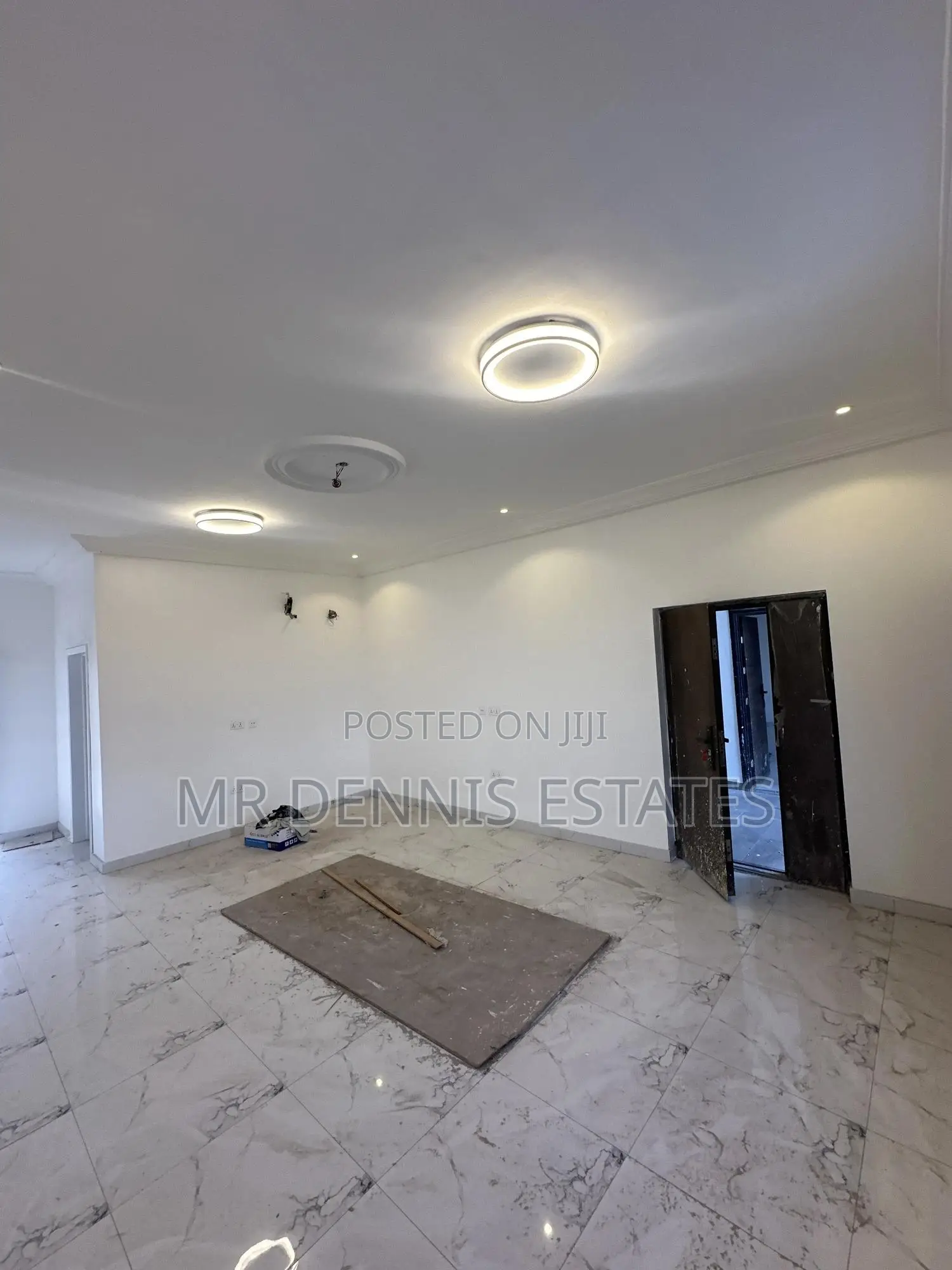 2bdrm Apartment in Westhills Mall for rent