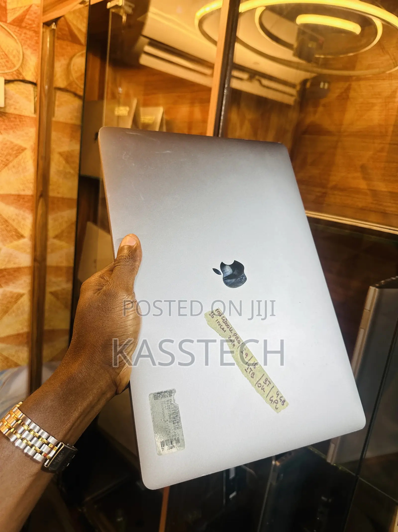 Laptop Apple MacBook Pro 16GB Intel Core I9 SSD 1T