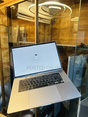 Laptop Apple MacBook Pro 16GB Intel Core I9 SSD 1T