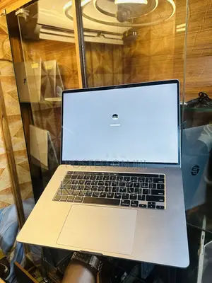 Laptop Apple MacBook Pro 16GB Intel Core I9 SSD 1T