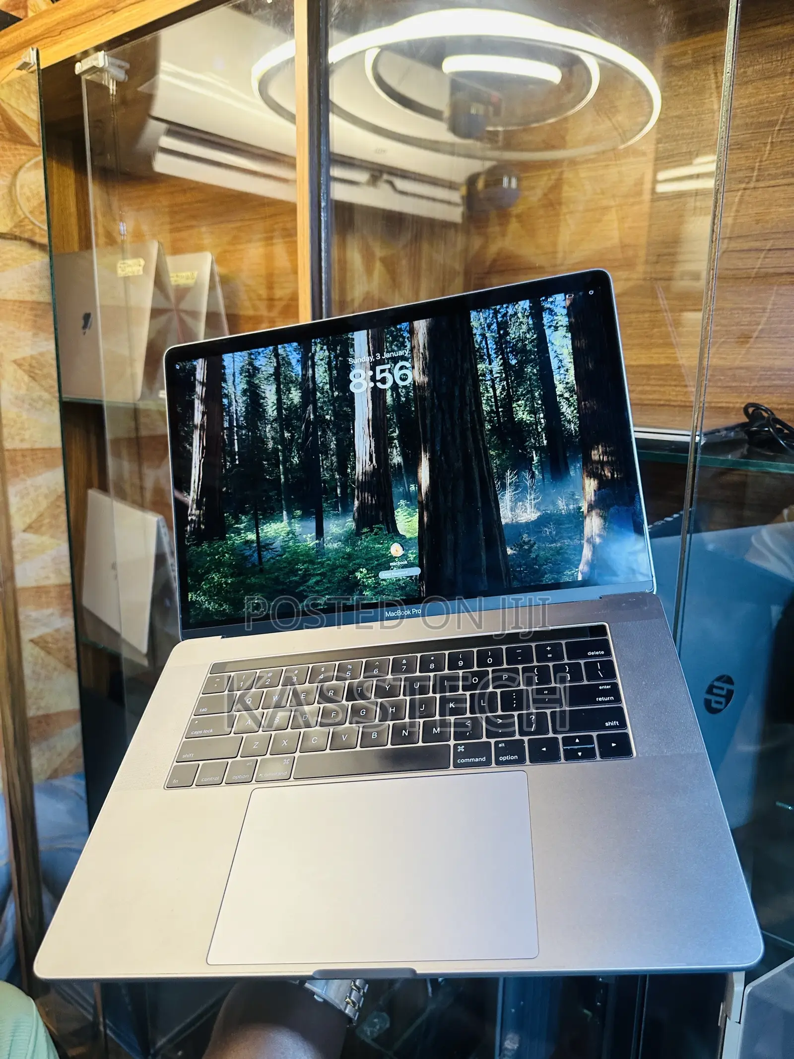 Laptop Apple MacBook 16GB Intel Core I7 SSD 512GB