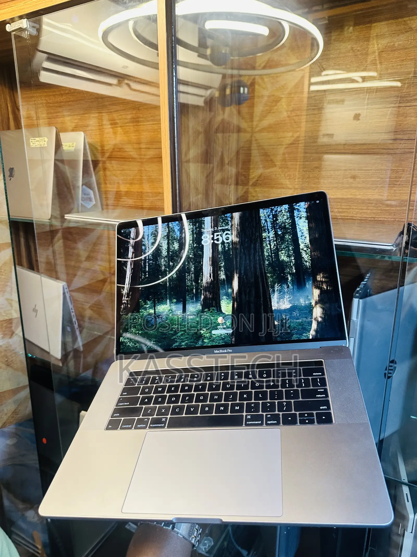 Laptop Apple MacBook 16GB Intel Core I7 SSD 512GB