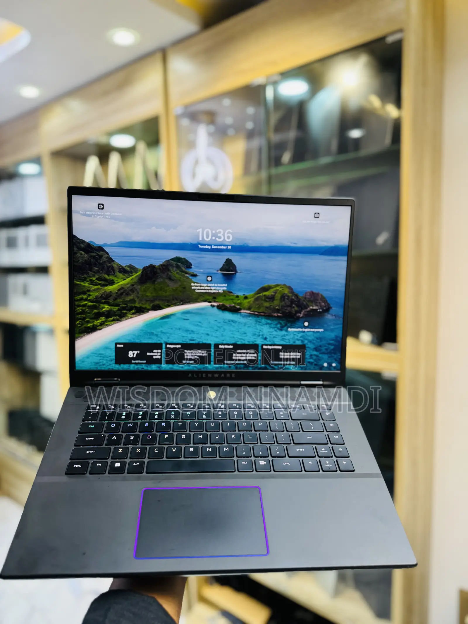 Laptop Dell Alienware M16 R2 32GB Intel Core Ultra 7 SSD 1T