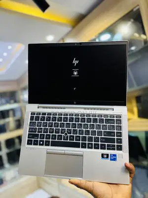 Laptop HP EliteBook 840 G8 16GB Intel Core i5 SSD 512GB