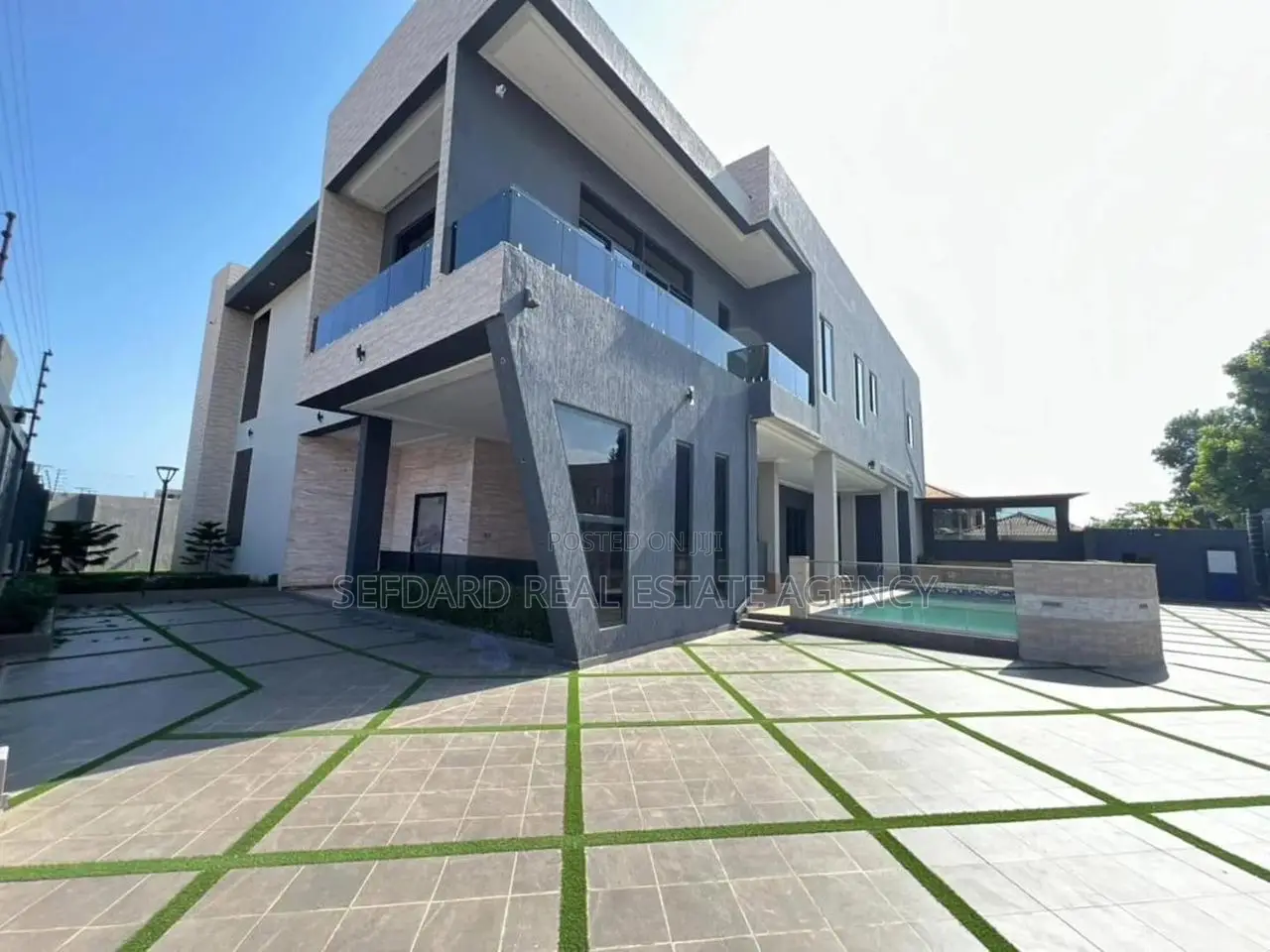 5bdrm Mansion in Tseaddo for sale