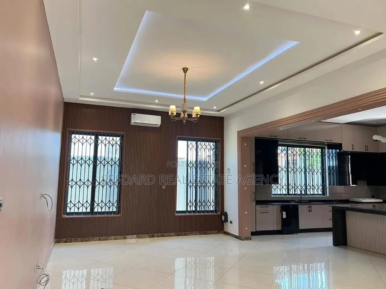 5bdrm Mansion in Tseaddo for sale