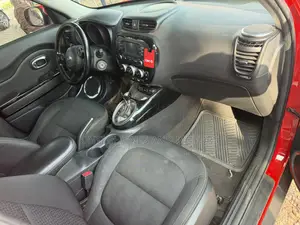 Kia Soul 4dr Wagon (1.6L 4cyl 6A) 2015 Red