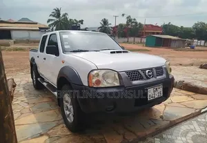 Picky Up Trucks Available for Rentals Toyota Nissan Pickup!