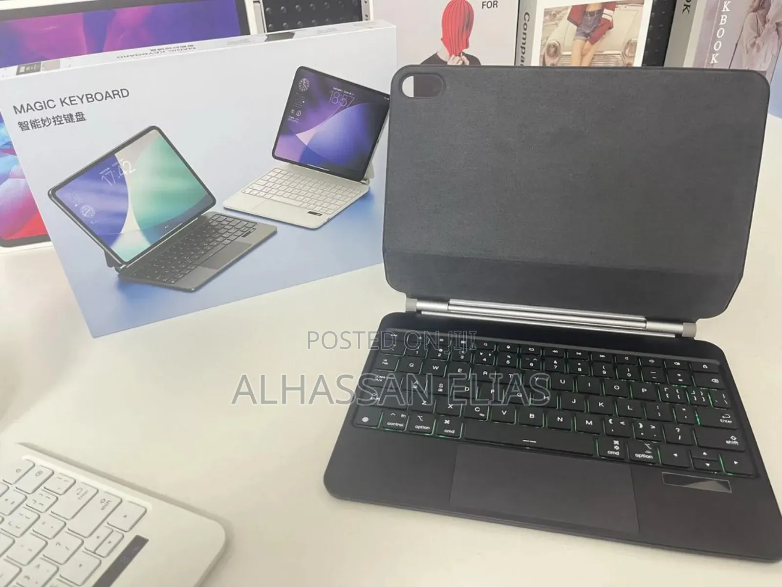 iPad 11th A16 And Apple iPad 10th Generation Magic Keyboard (Black)