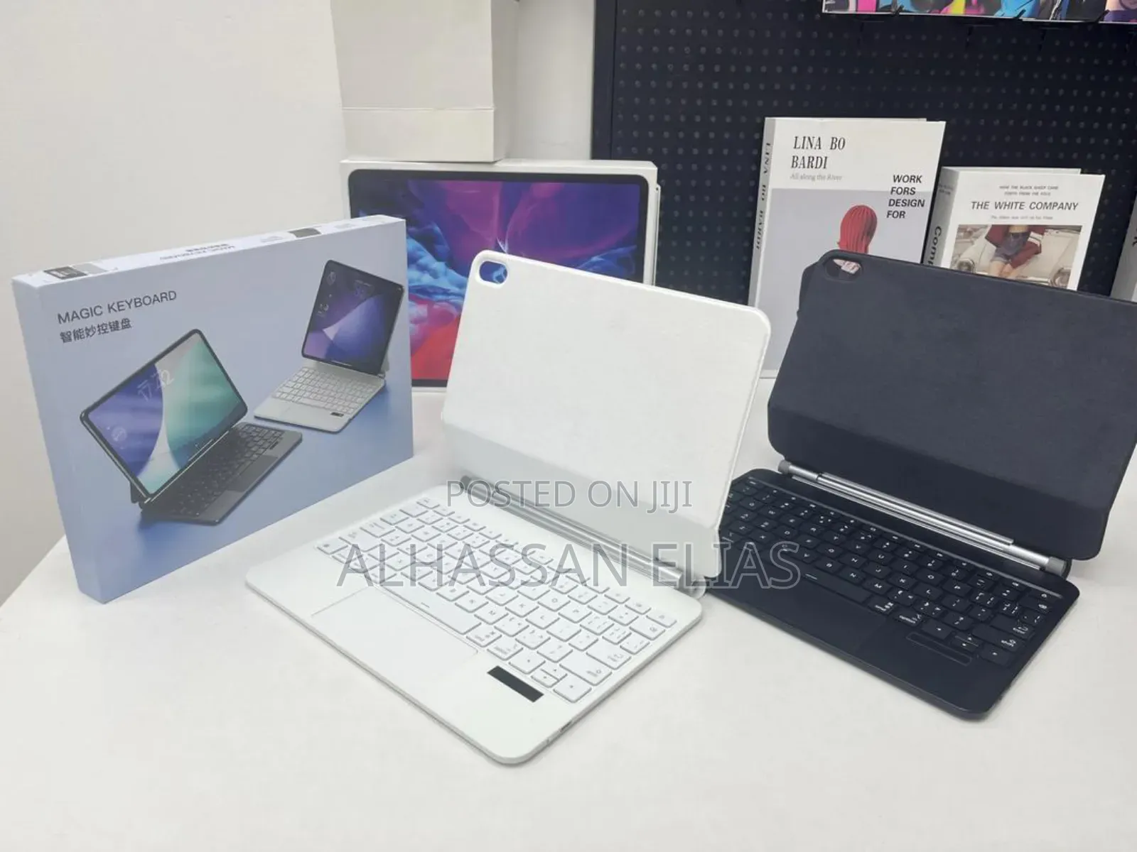 iPad 11th A16 And Apple iPad 10th Generation Magic Keyboard (White)