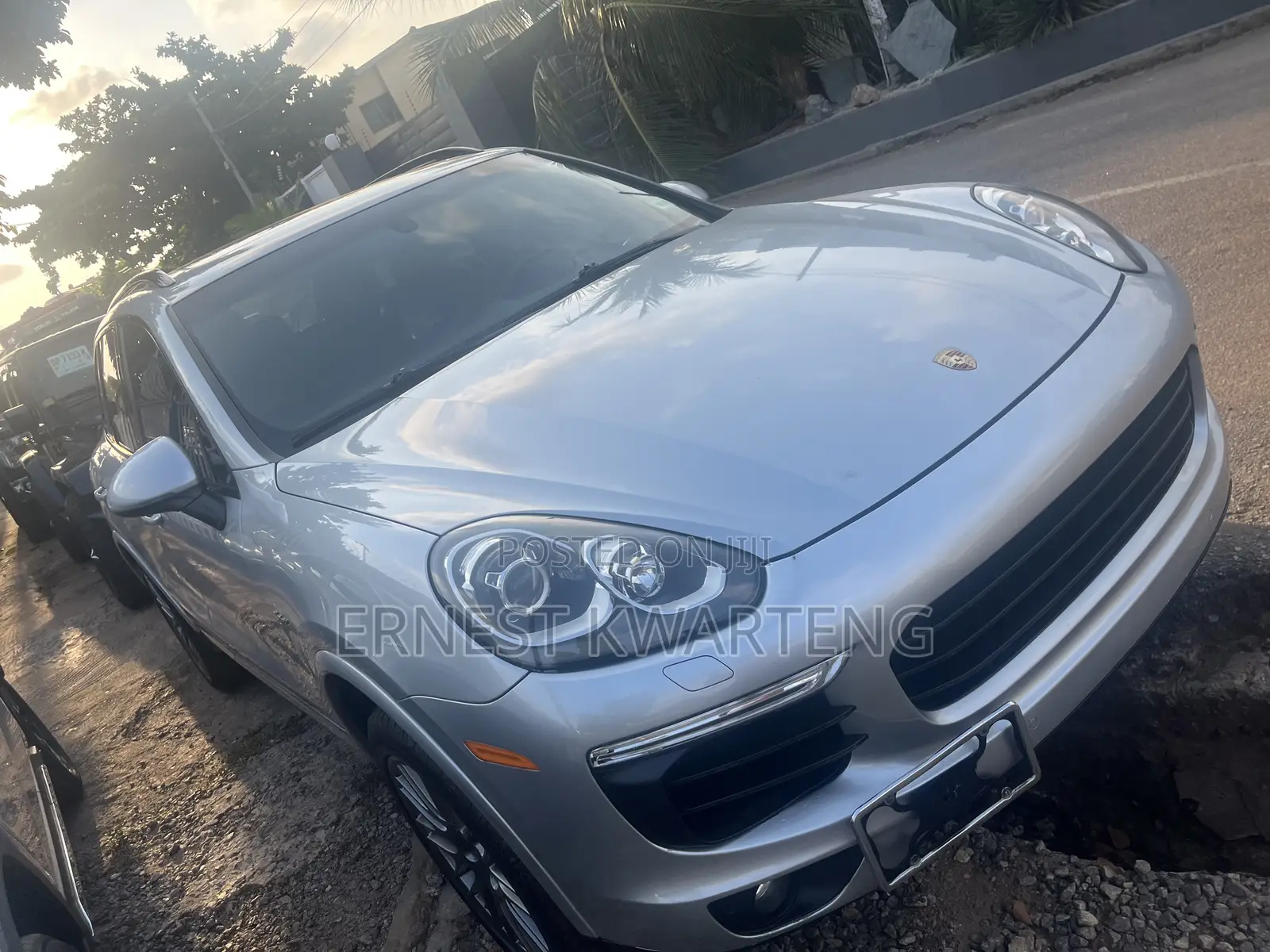 Porsche Cayenne S AWD 2018 Gray