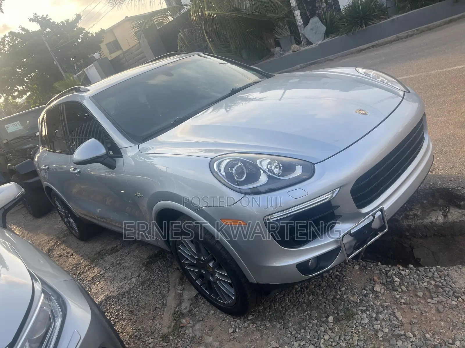 Porsche Cayenne S AWD 2018 Gray